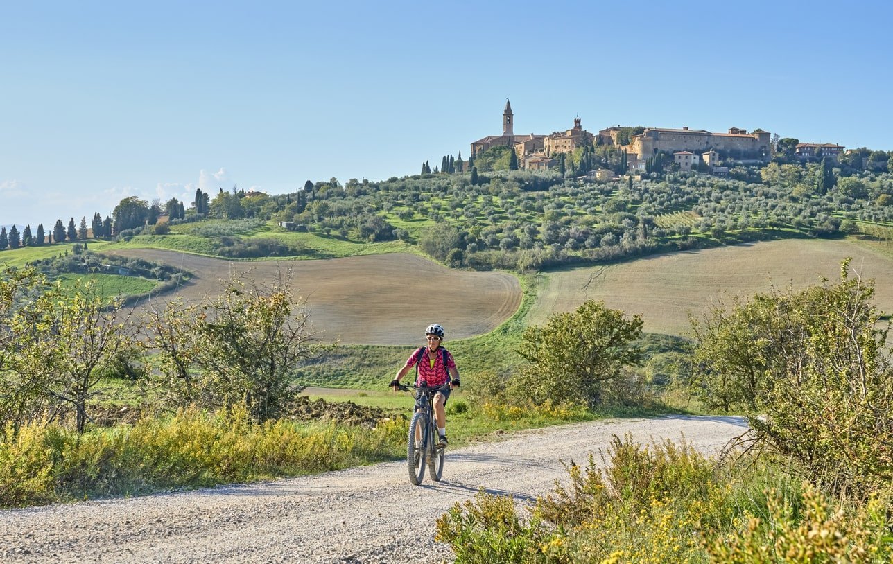 Mountain biking in Pienza