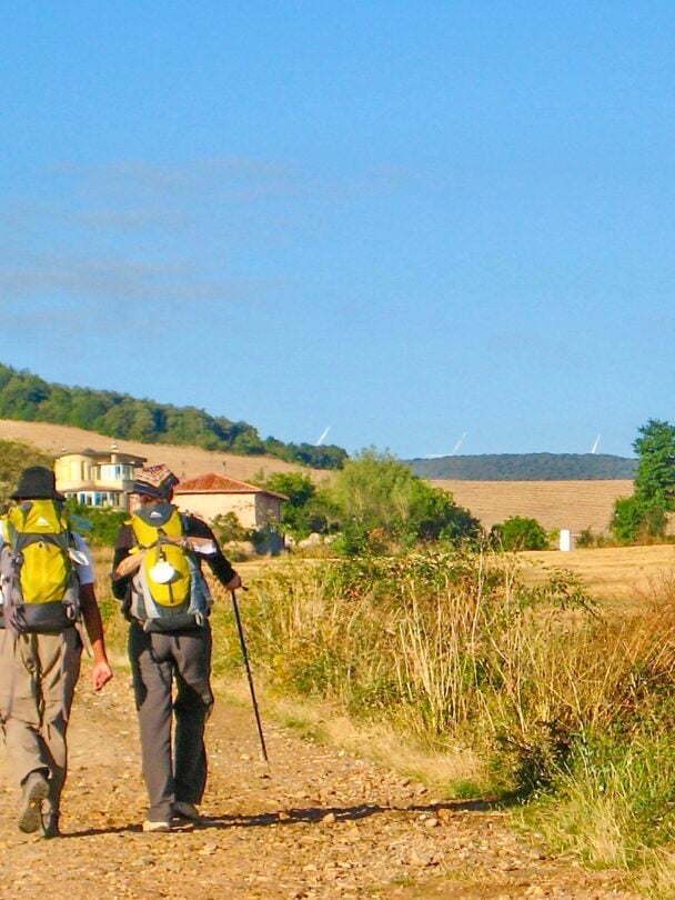 Self-guided tour along Camino Frances, Camino de Santiago